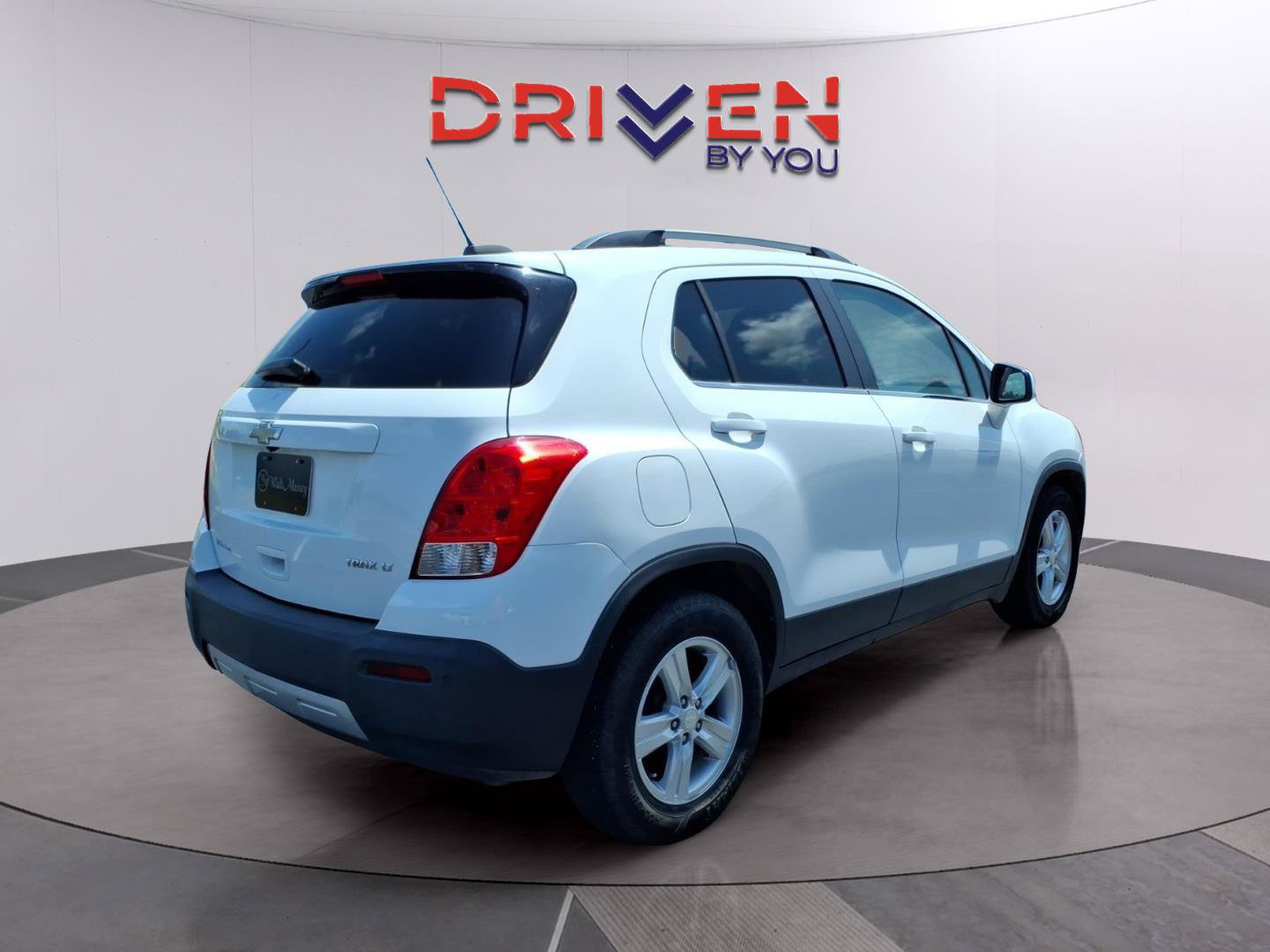Used 2016 Chevrolet Trax LT w/ LT Convenience Package FWD image 5