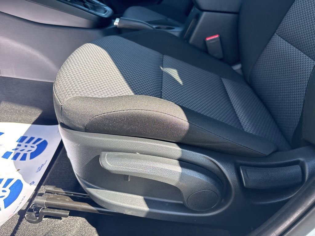 Used 2025 Kia Soul LX image 12