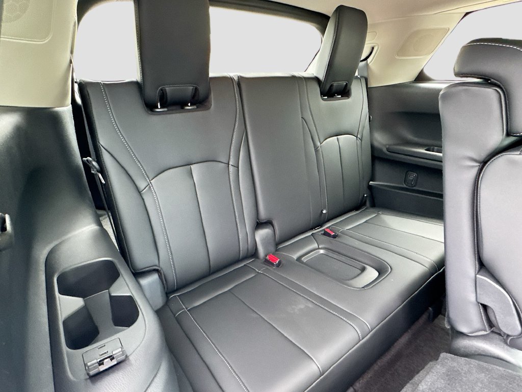 New 2027 INFINITI QX60 Luxe w/ Cargo Package FWD image 29