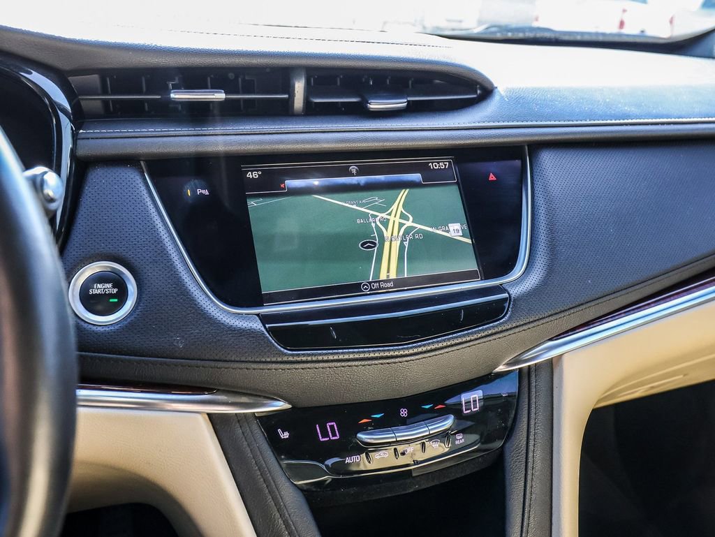 Used 2018 Cadillac XT5 Luxury w/ Driver Awareness Package image 30