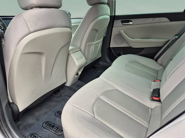 Used 2019 Hyundai Sonata SE FWD image 17