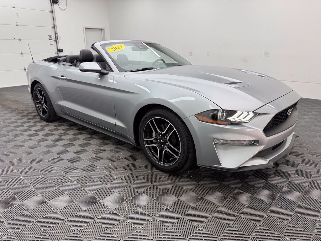 Used 2023 Ford Mustang Premium RWD image 7