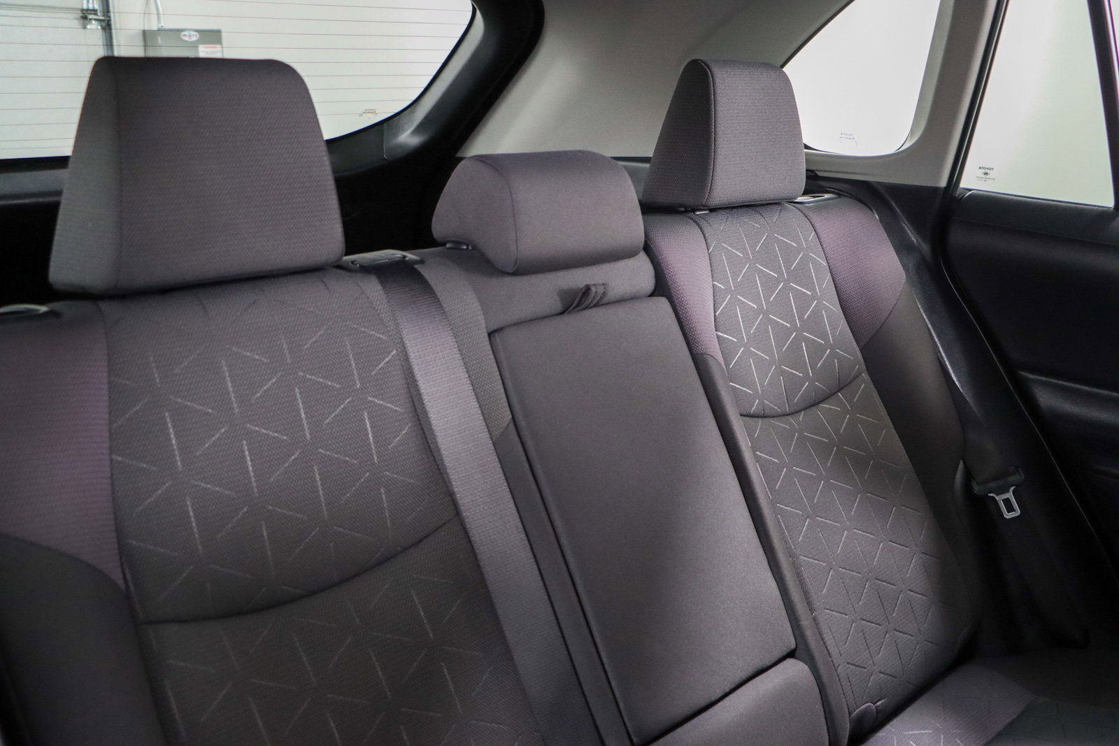 Used 2023 Toyota RAV4 XLE w/ Convenience Package image 28