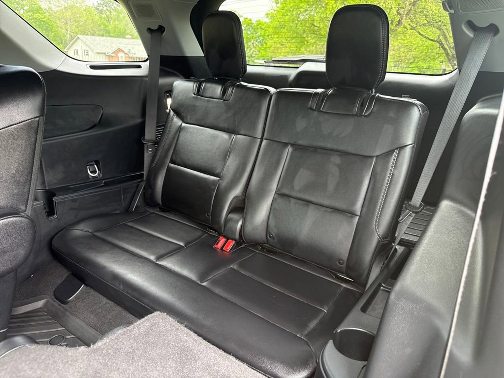 Used 2023 Ford Explorer Limited w/ Limited Technology Package image 46