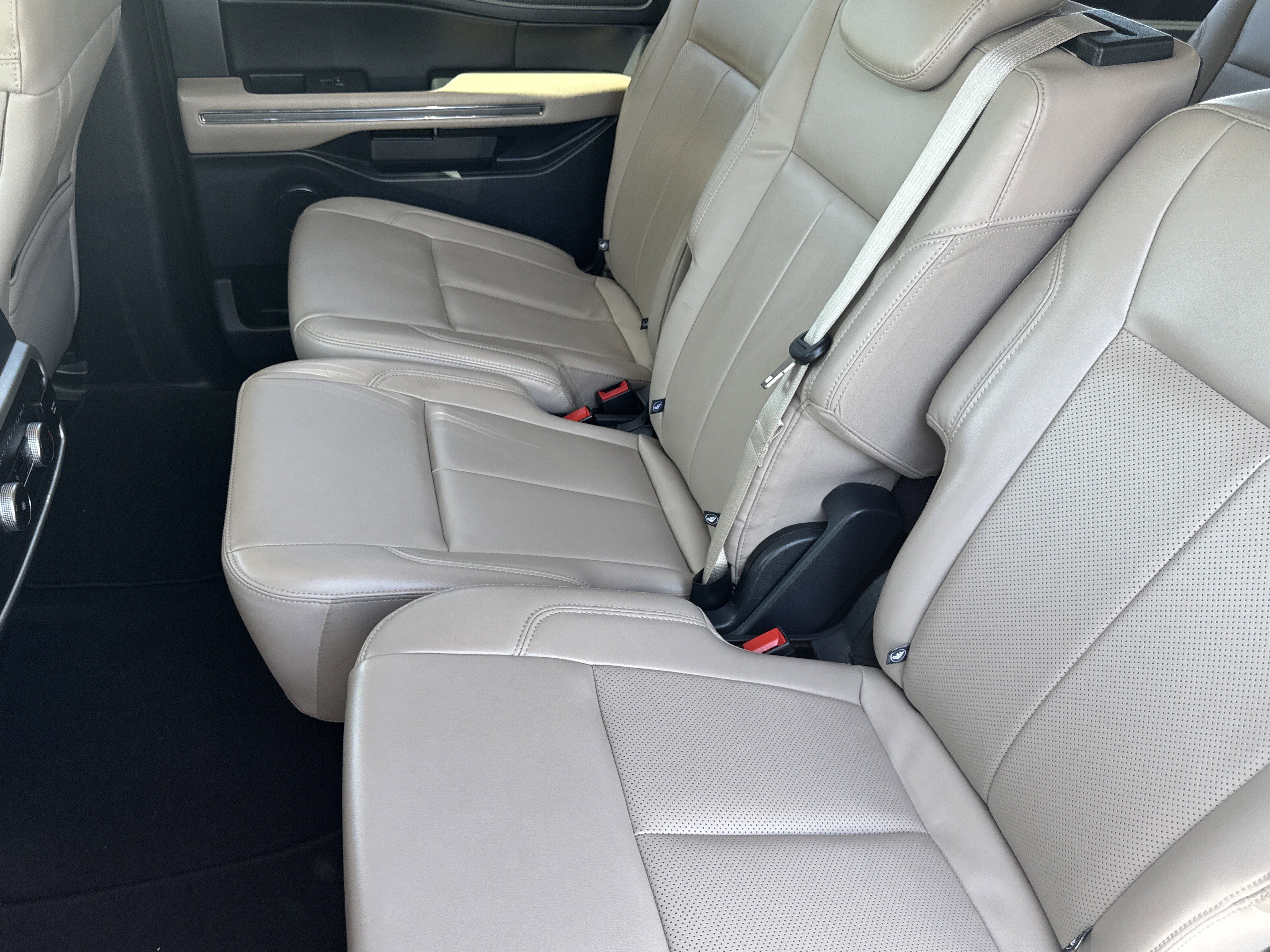 Certified 2024 Ford Expedition Max XLT AWD/4WD image 24