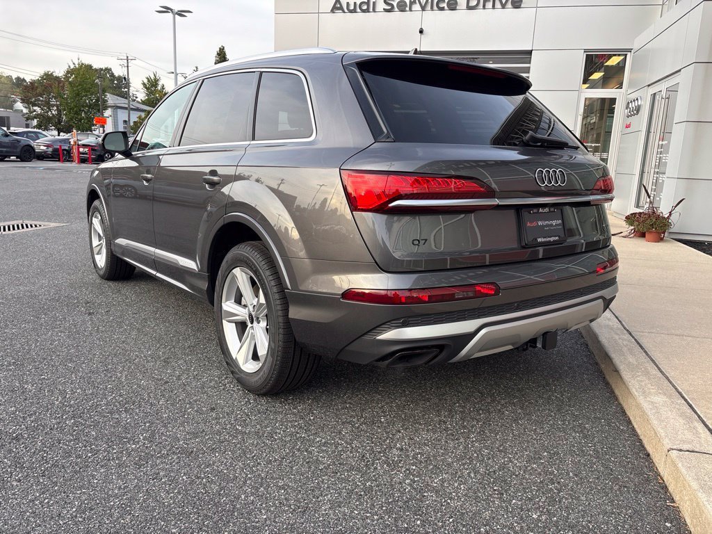New 2026 Audi Q7 2.0T Premium AWD/4WD image 3