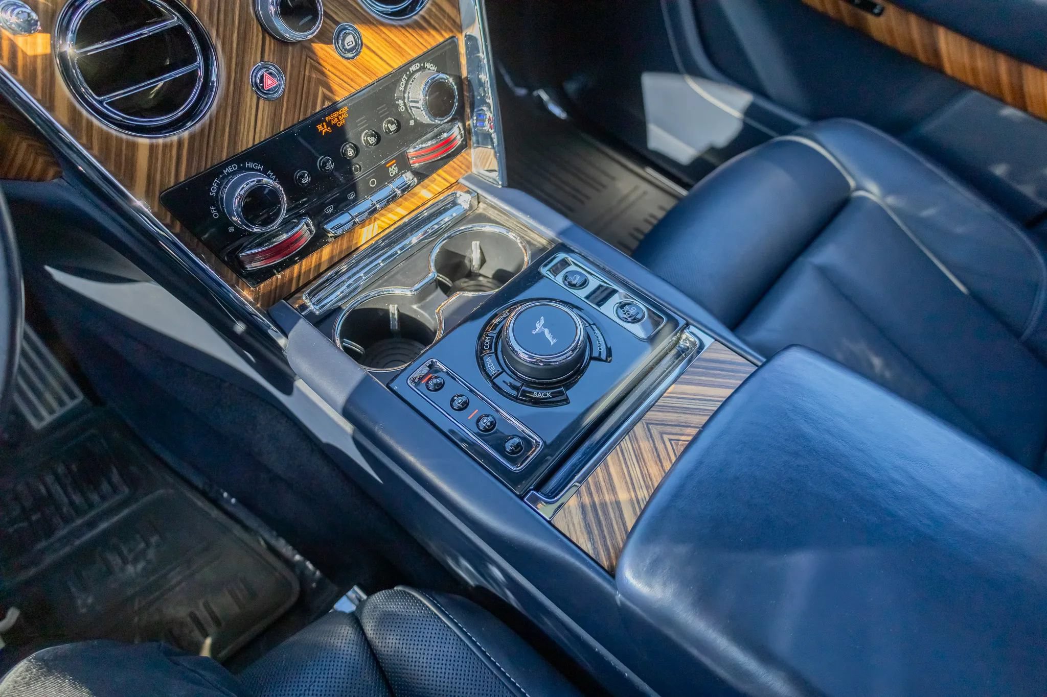 Used 2019 Rolls-Royce Cullinan AWD/4WD image 50