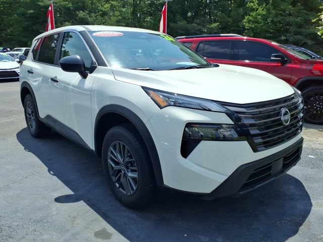 Used 2026 Nissan Rogue S AWD/4WD video 1