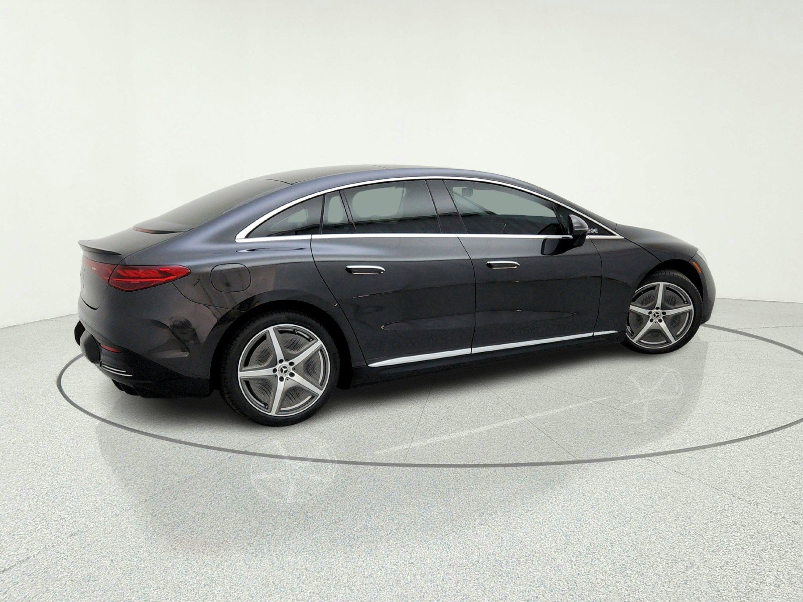 Used 2023 Mercedes-Benz EQE 350+ Sedan image 8