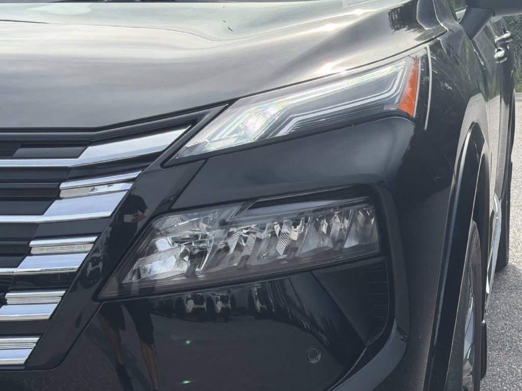 New 2026 Nissan Rogue Platinum AWD/4WD image 10