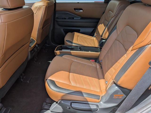 Certified 2023 Nissan Pathfinder Platinum AWD/4WD image 26