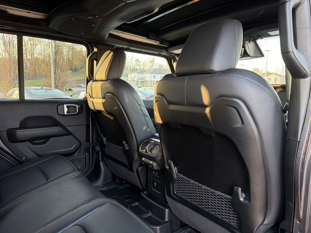 Used 2026 Jeep Wrangler Sahara image 17