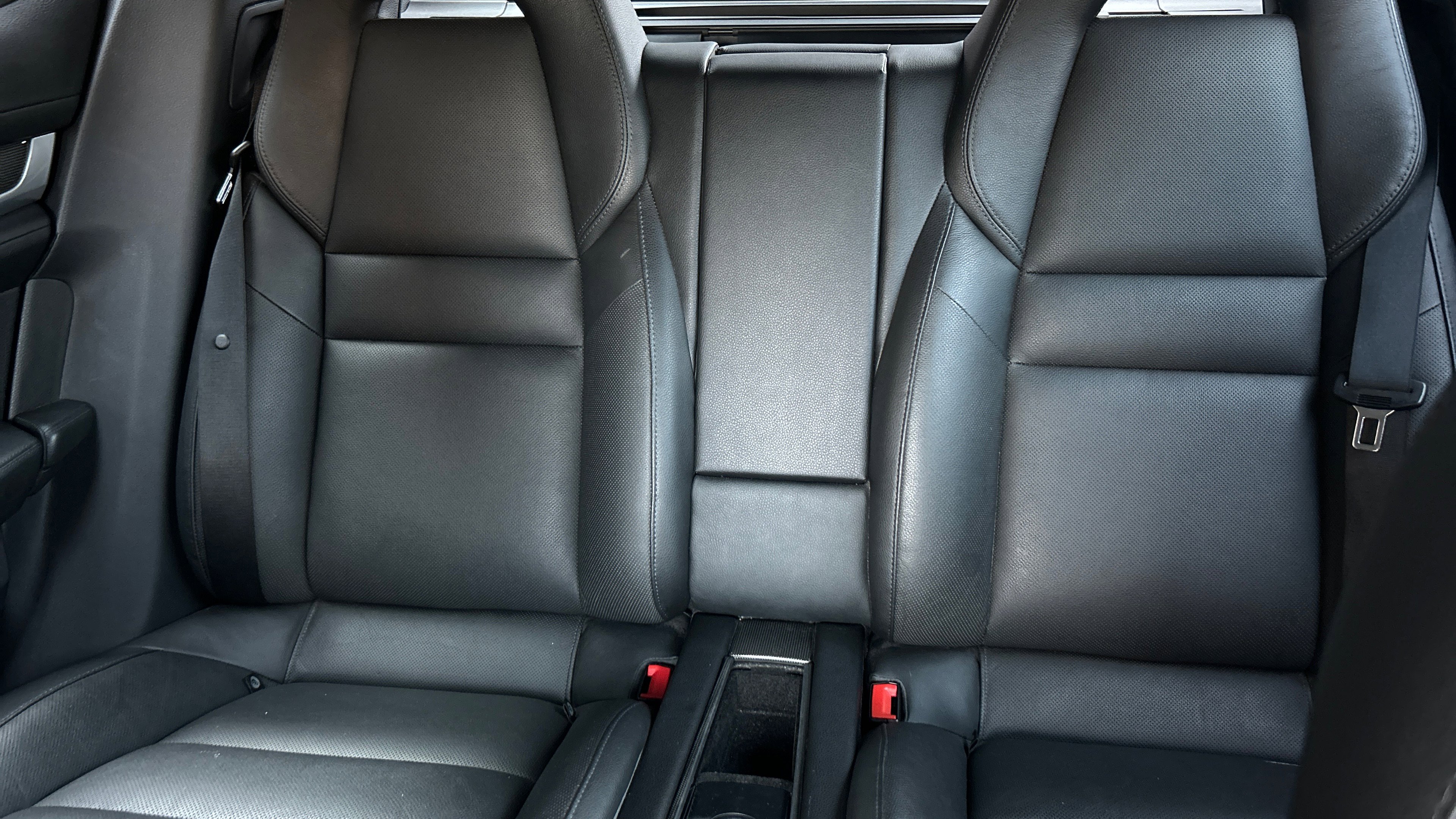 Used 2015 Porsche Panamera 4S image 18