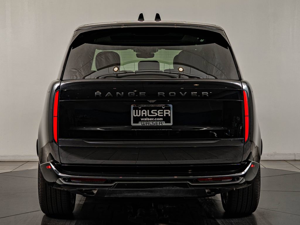 Certified 2025 Land Rover Range Rover Long Wheelbase SE AWD/4WD image 6