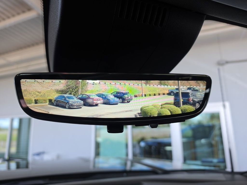 Certified 2025 GMC Sierra 3500 Denali w/ Denali Reserve Package image 23