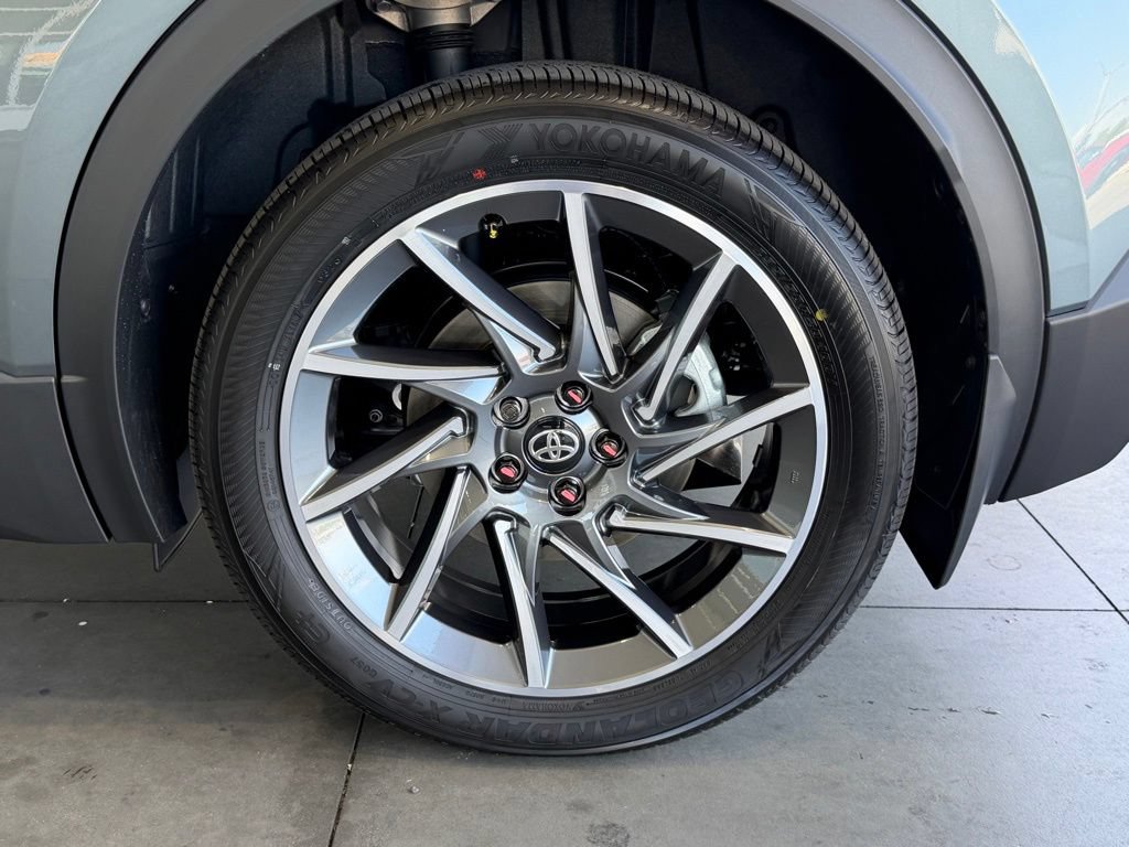 New 2026 Toyota C-HR AWD/4WD image 14