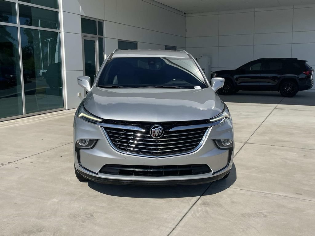 Used 2022 Buick Enclave Premium FWD image 7