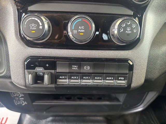 New 2025 RAM 5500 Tradesman image 34