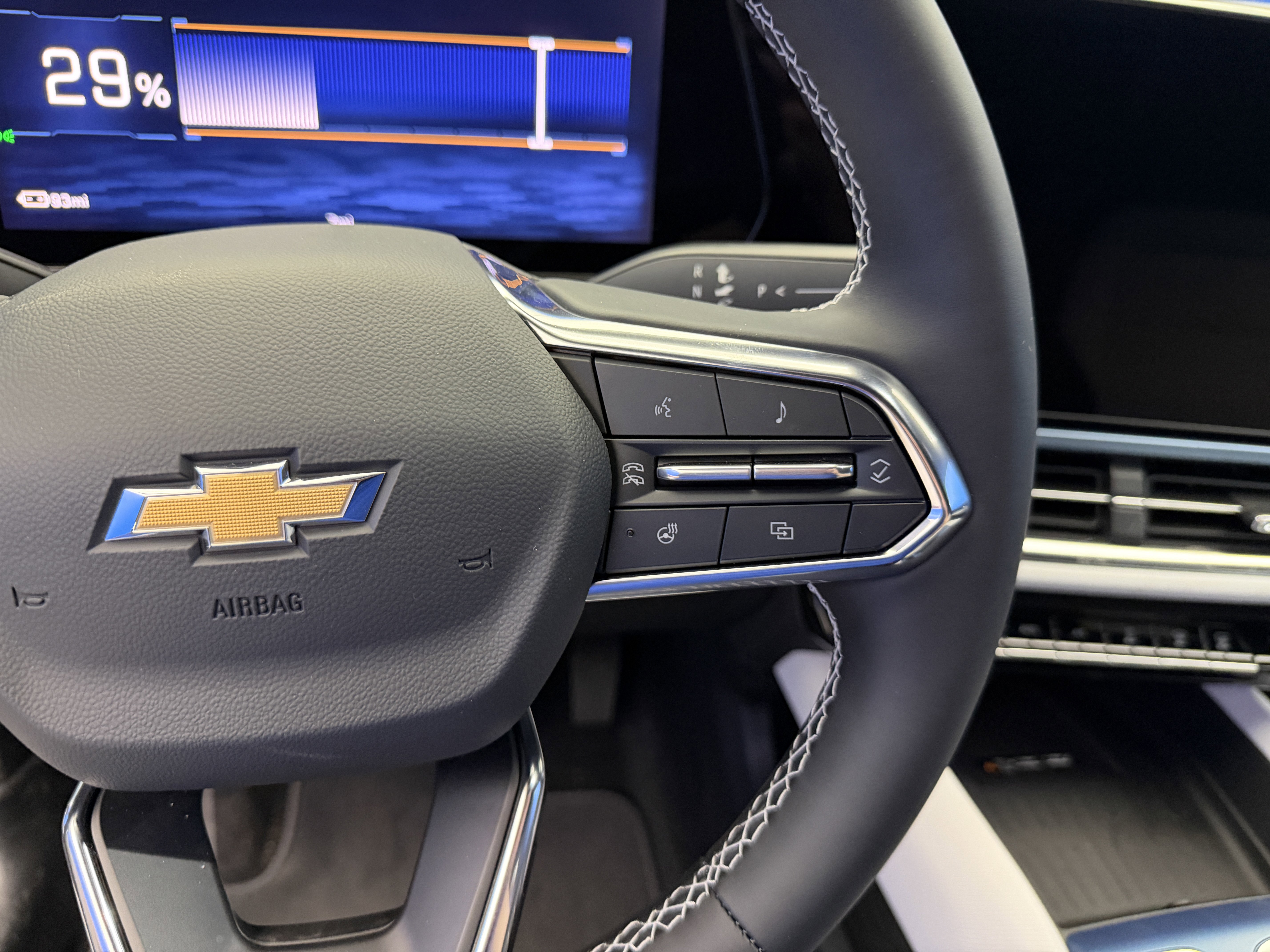 New 2026 Chevrolet Equinox EV LT FWD image 15