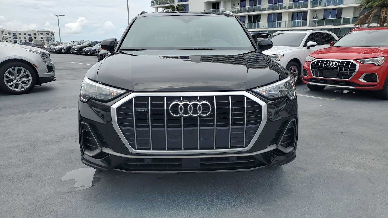 Certified 2022 Audi Q3 2.0T Premium w/ Convenience Package AWD/4WD image 9