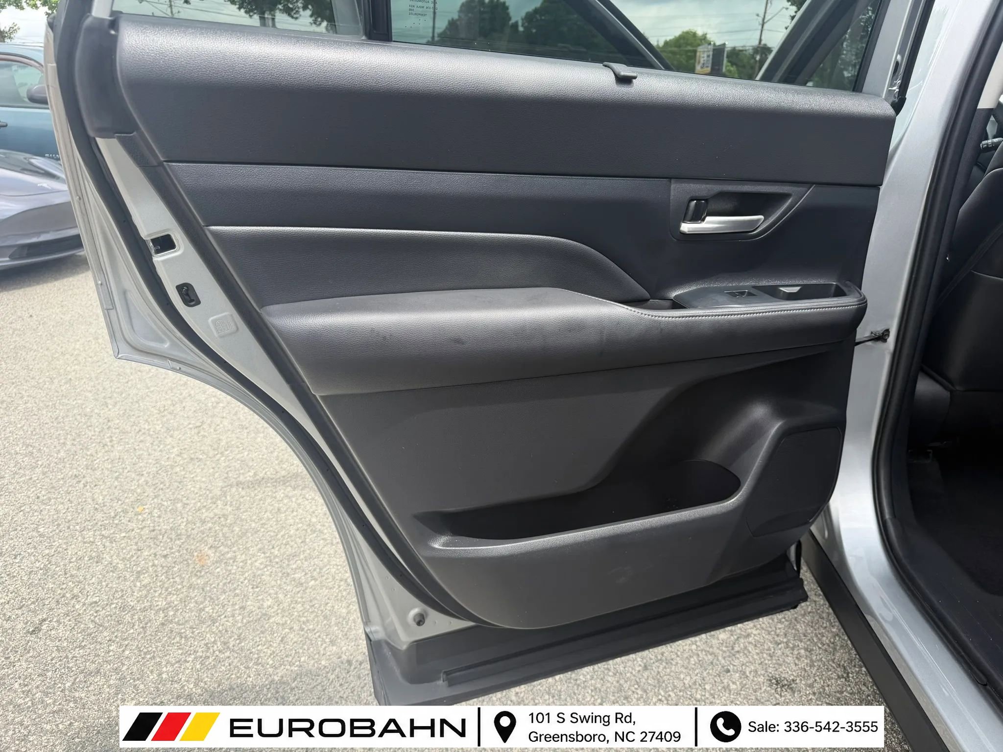 Used 2024 Toyota Grand Highlander AWD image 10