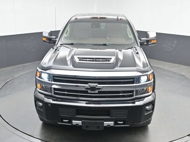Used 2019 Chevrolet Silverado 2500 High Country w/ Duramax Plus Package AWD/4WD image 36