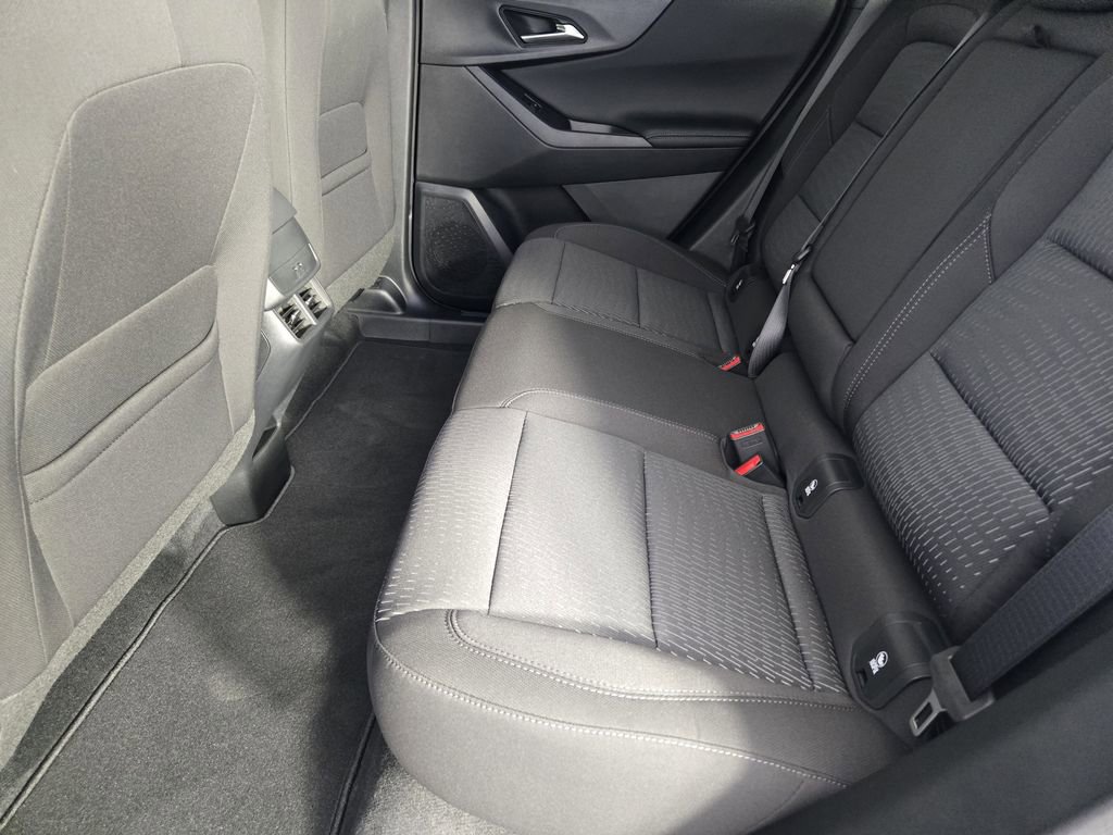 New 2026 Chevrolet Equinox LT w/ Safety and Technology Package image 35