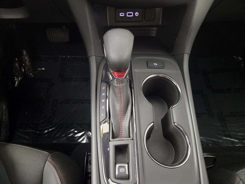 Used 2024 Chevrolet Equinox RS AWD/4WD image 12