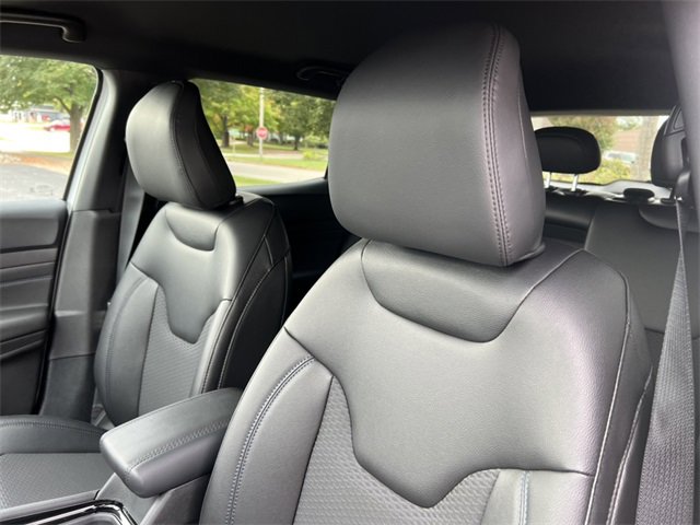 New 2026 Jeep Compass Latitude image 11
