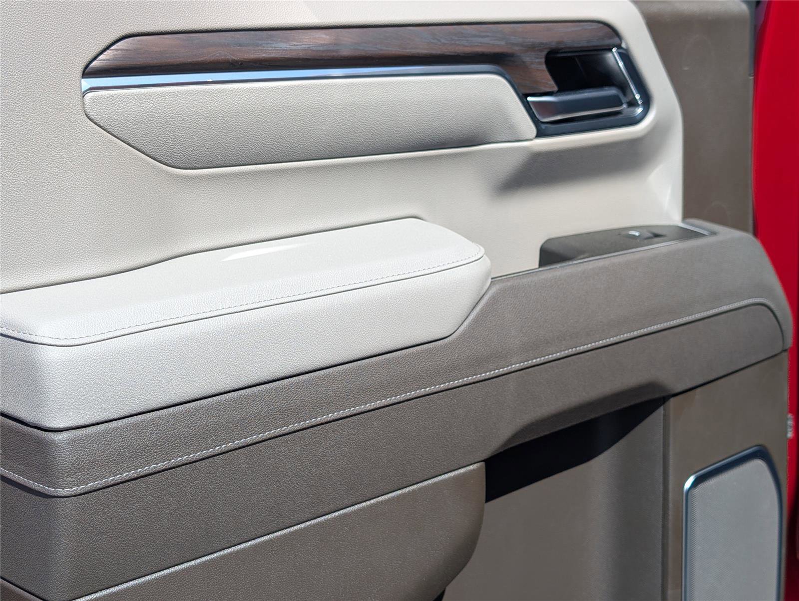 New 2026 GMC Sierra 1500 SLT w/ SLT Premium Plus Package image 19