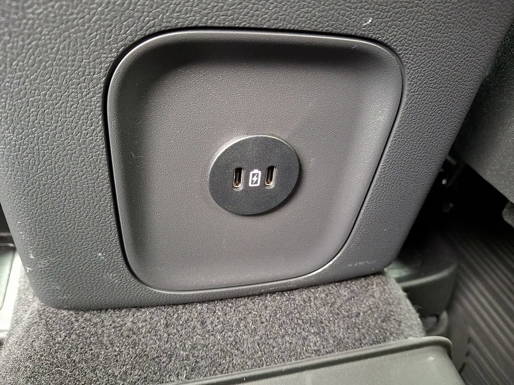 Used 2024 Ford Escape ST-Line w/ Tech Pack #1 AWD/4WD image 13