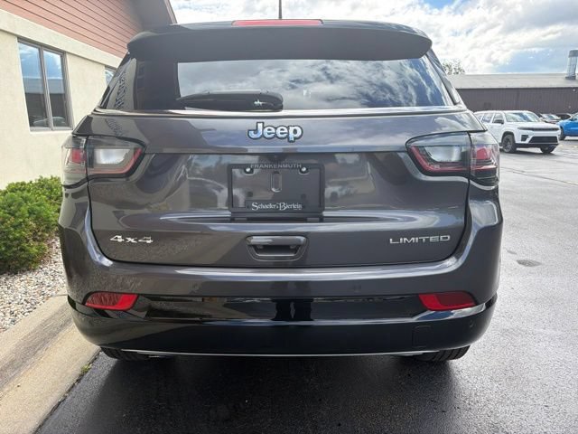 Used 2023 Jeep Compass Limited w/ Elite Group AWD/4WD image 11