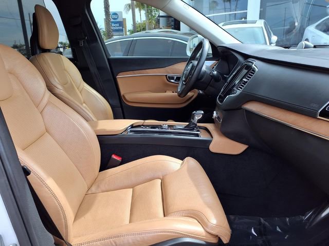 Used 2016 Volvo XC90 T6 Inscription w/ Vision Package image 27