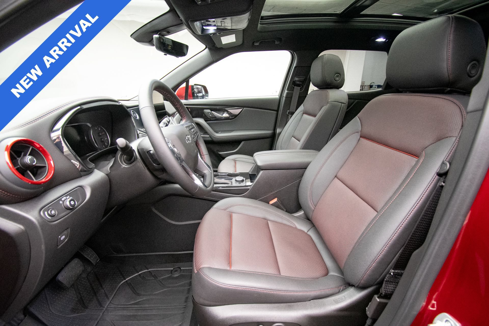 Used 2025 Chevrolet Blazer RS w/ Driver Confidence II Package AWD/4WD image 11