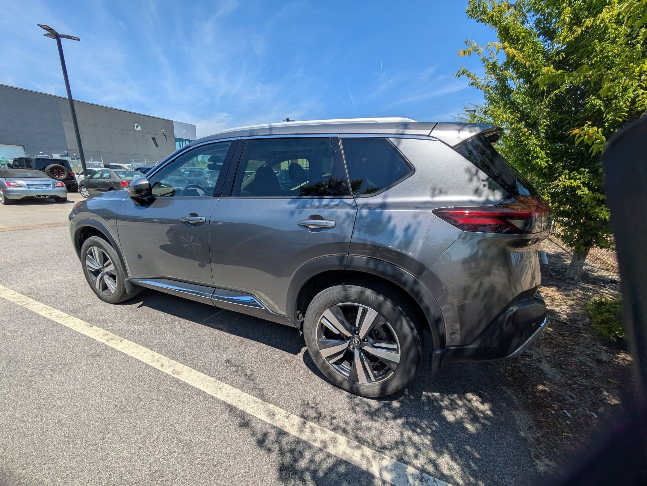 Certified 2023 Nissan Rogue Platinum w/ Platinum Premium Package image 6