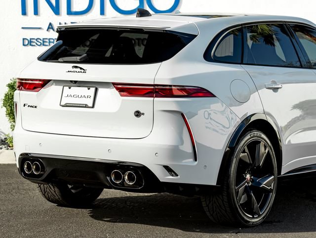 Used 2022 Jaguar F-PACE SVR AWD/4WD image 7
