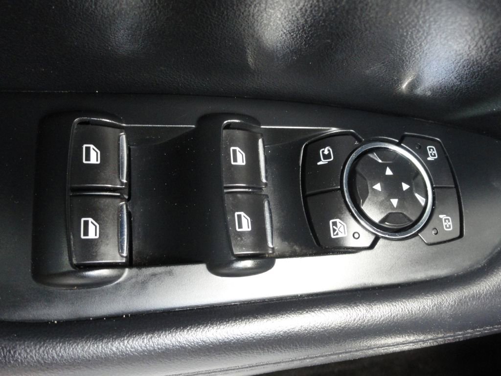 Used 2018 Lincoln MKZ Select w/ Select Plus Package FWD image 31