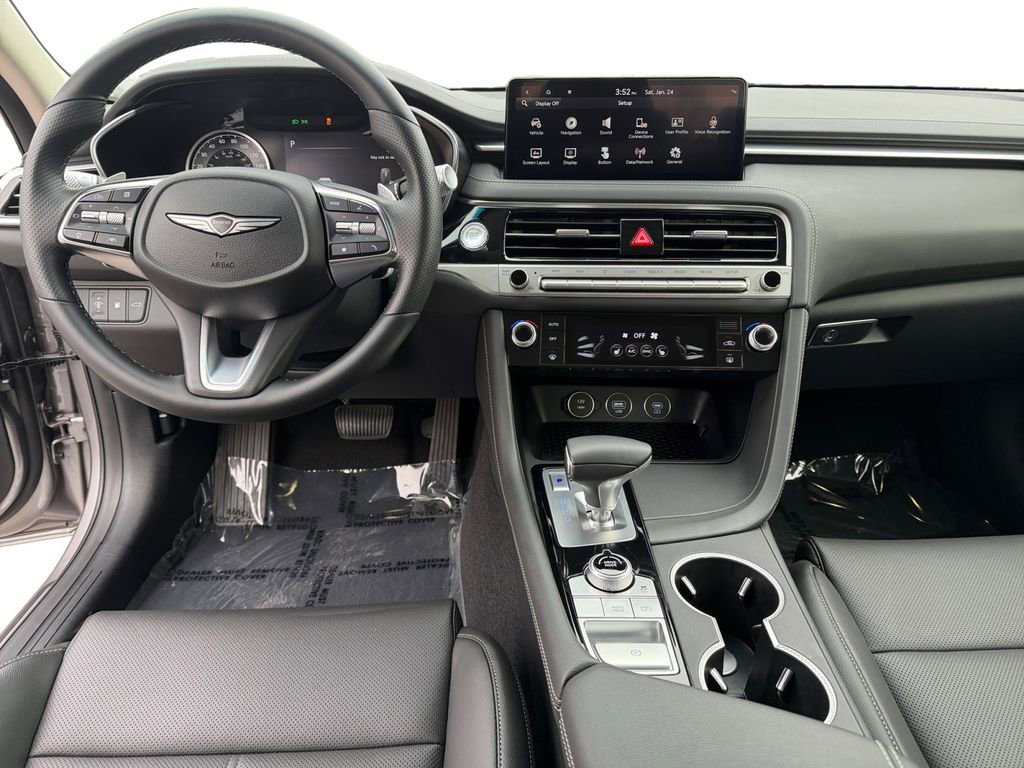 Used 2026 Genesis G70 2.5T image 10