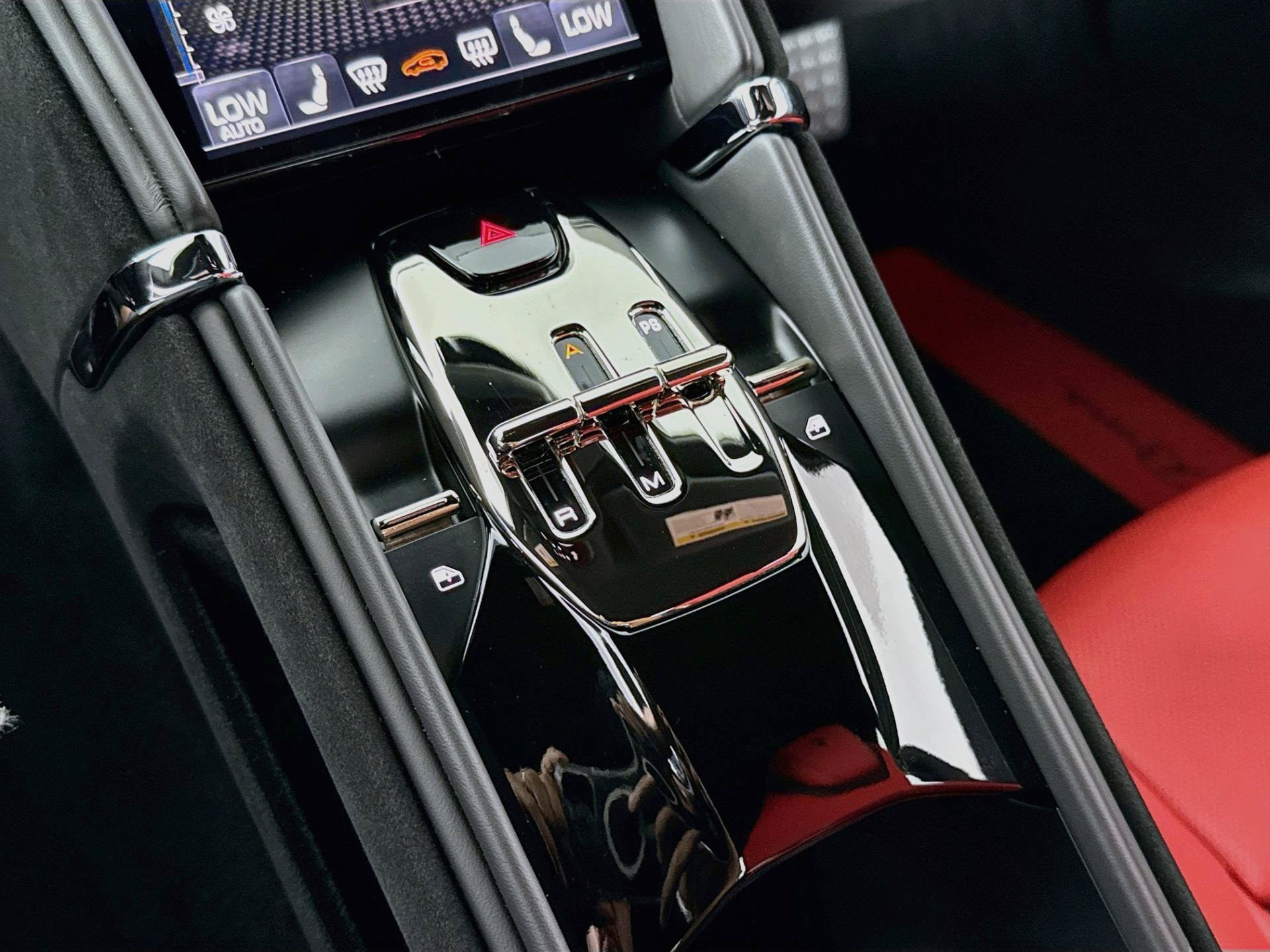 Used 2022 Ferrari Roma RWD image 18
