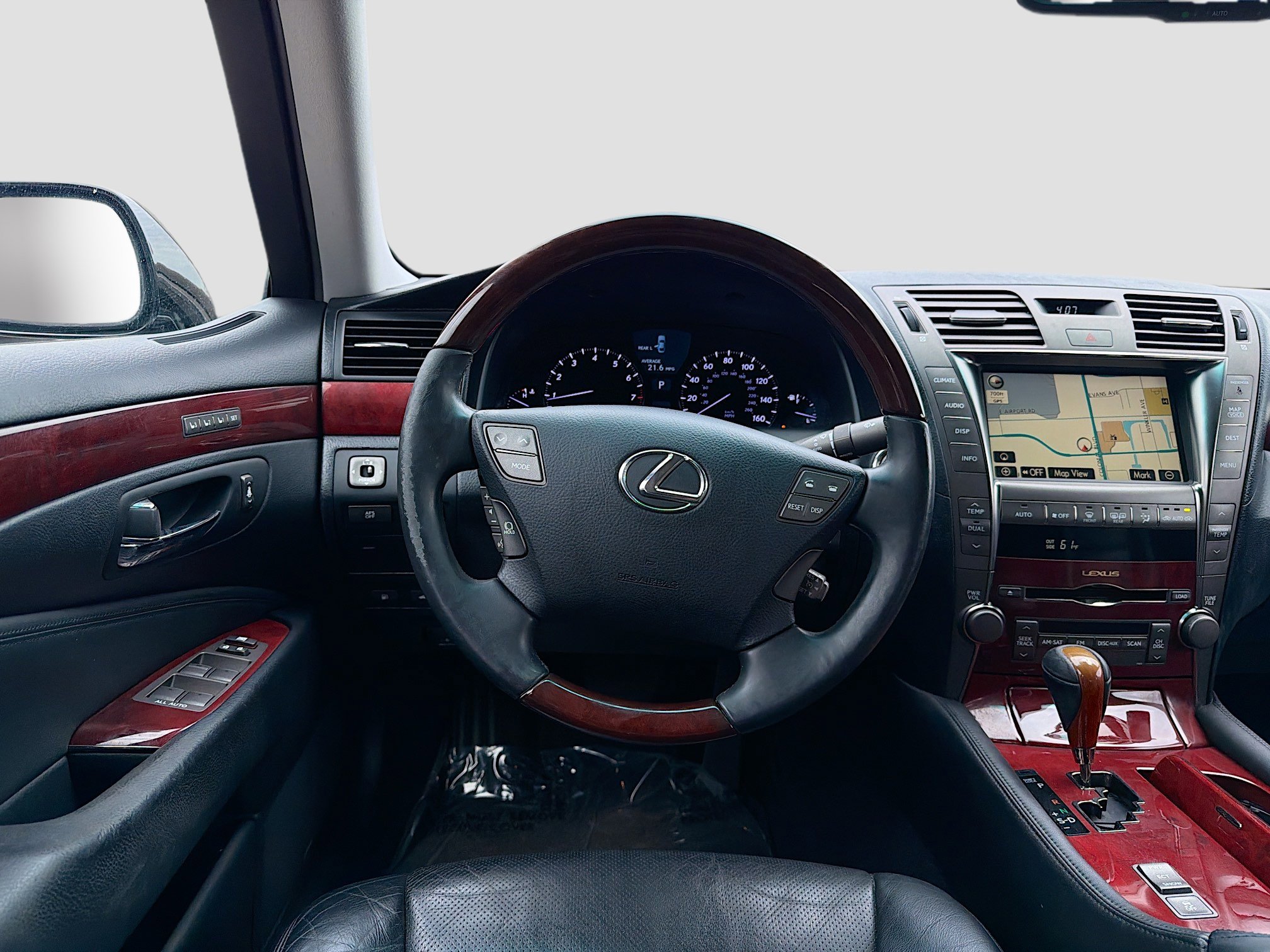 Used 2009 Lexus LS 460 460 w/ Comfort Pkg image 17