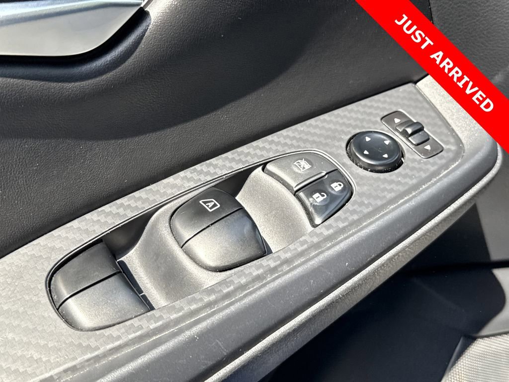 Certified 2022 Nissan Sentra SV image 30