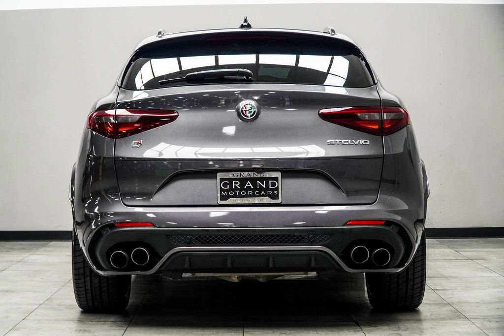 Used 2022 Alfa Romeo Stelvio Quadrifoglio w/ Active Assist Plus Package image 12