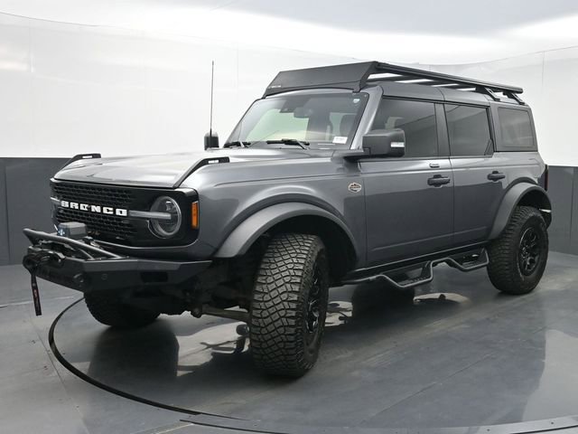 Used 2023 Ford Bronco Wildtrak image 5