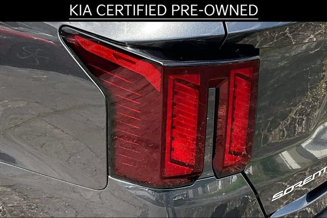 Certified 2024 Kia Sorento S FWD image 29