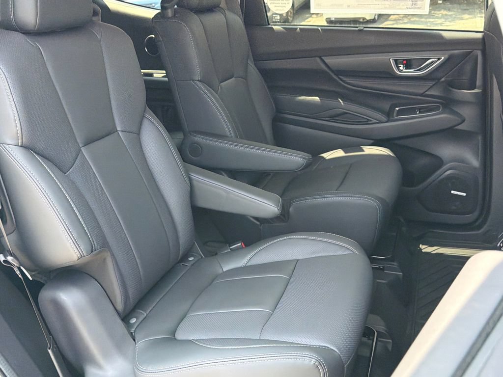 New 2026 Subaru Ascent Limited AWD/4WD image 19