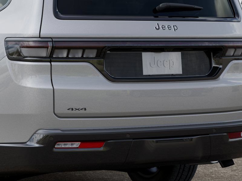 New 2026 Jeep Grand Wagoneer L Limited AWD/4WD image 13