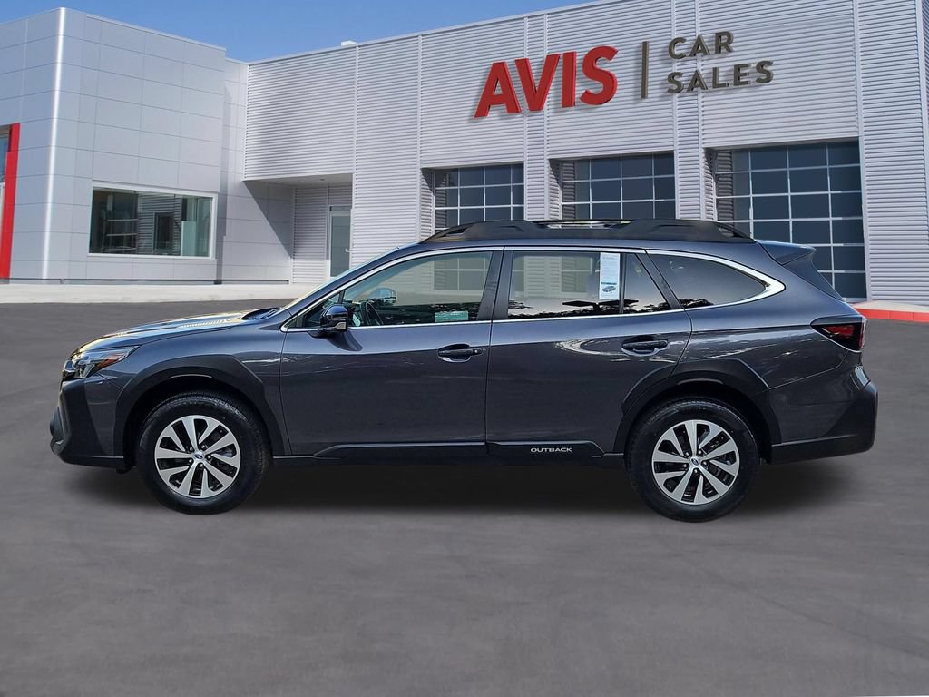 Used 2025 Subaru Outback Premium AWD/4WD image 10