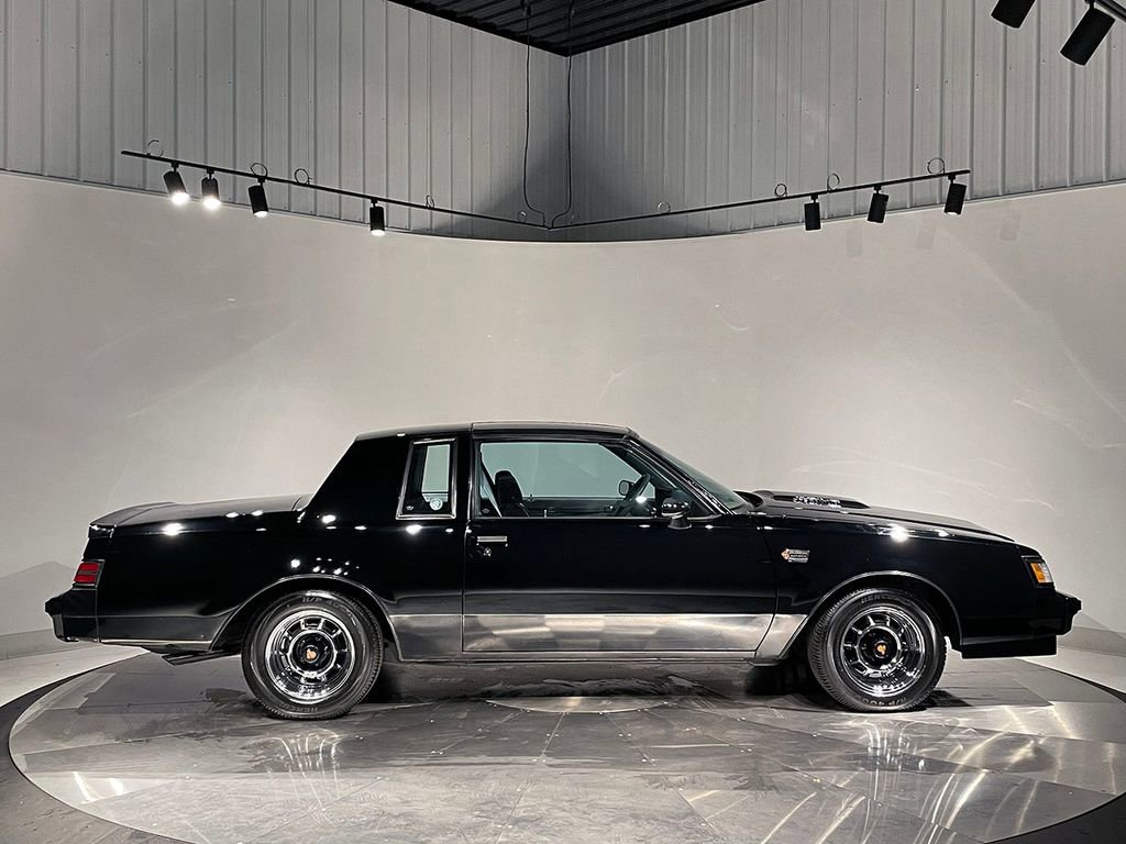 Used 1987 Buick Regal Grand National image 4