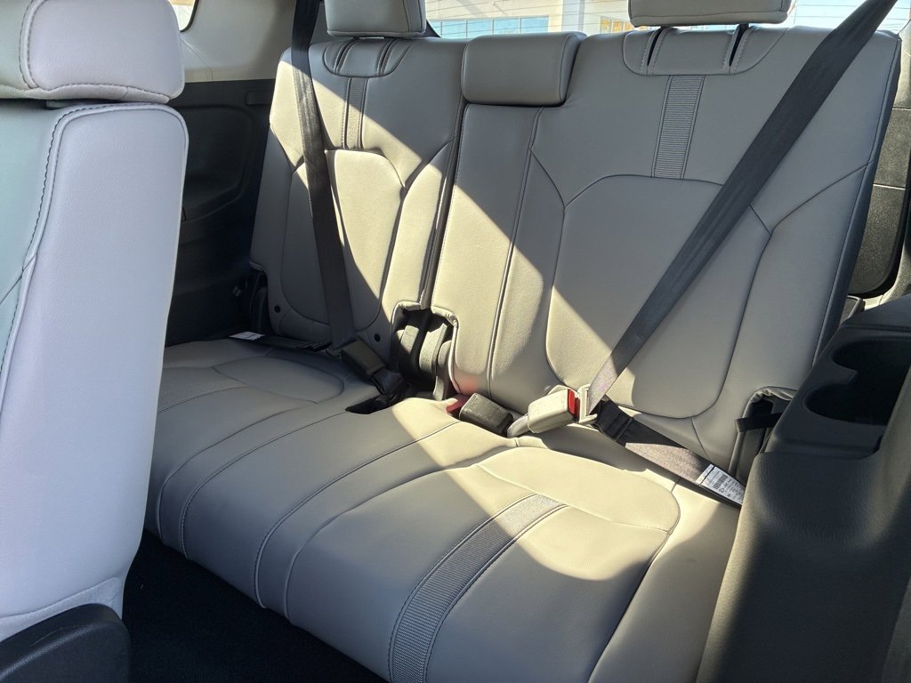 New 2025 Honda Pilot EX-L image 12