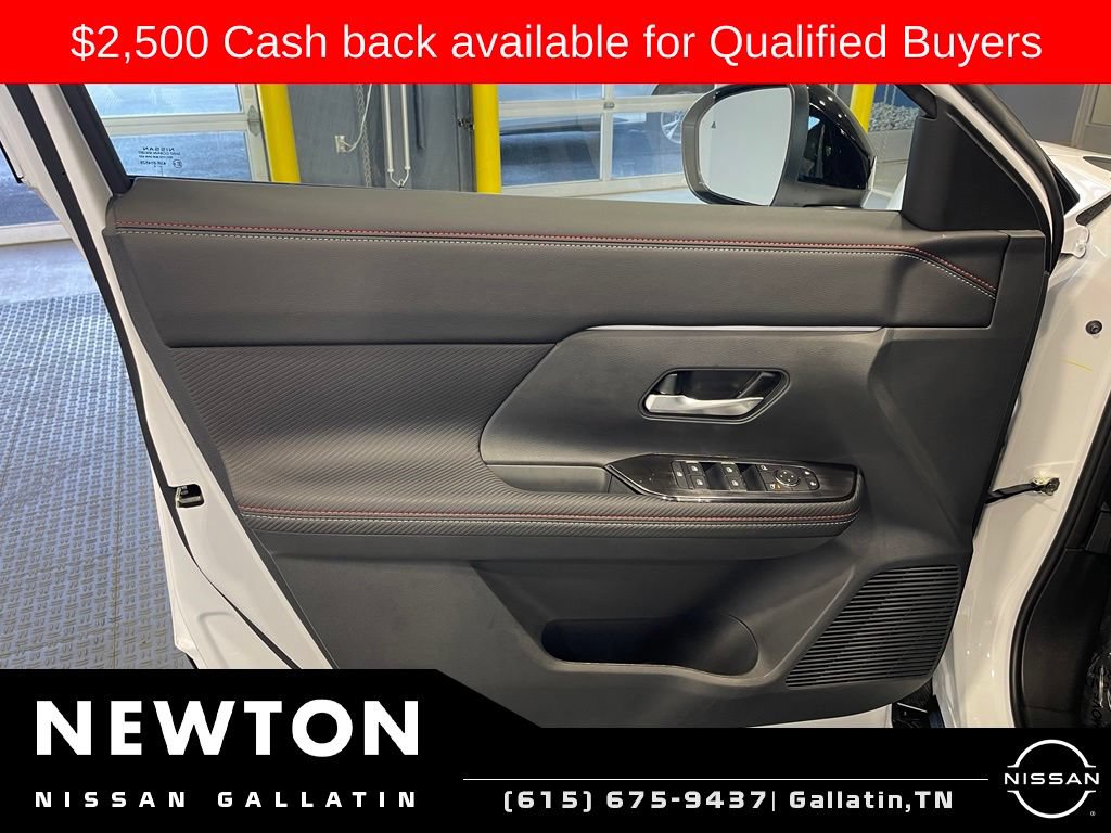 New 2026 Nissan Kicks SR FWD image 18